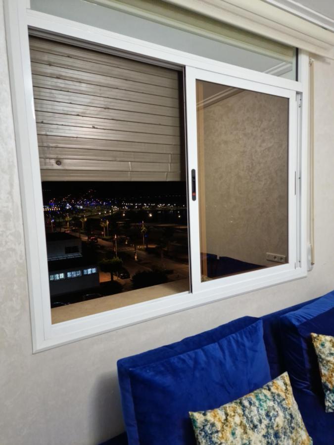 Residence La Cornich Nador Bagian luar foto